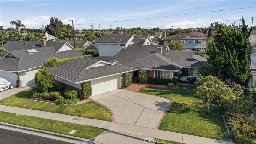 2037 S Capella Court, Costa Mesa, California 92626