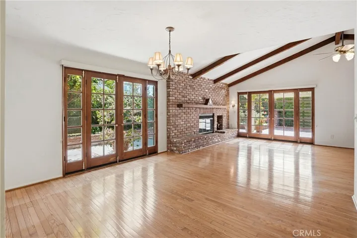 2037 S Capella Court, Costa Mesa, California 92626
