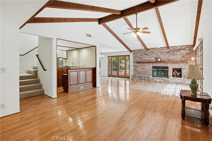 2037 S Capella Court, Costa Mesa, California 92626