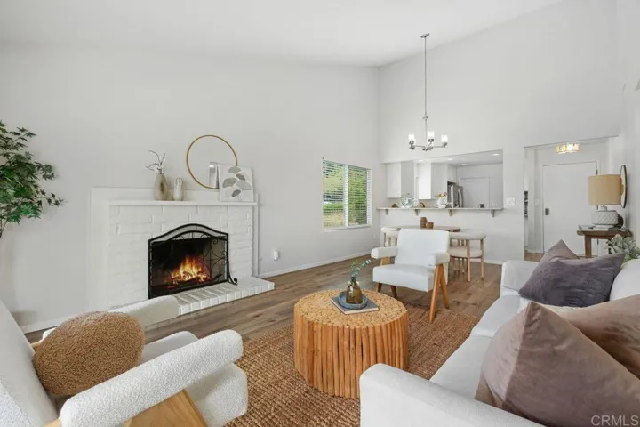 2068 Golden Circle Drive, Escondido, California 92026