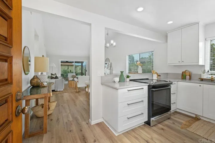 2068 Golden Circle Drive, Escondido, California 92026