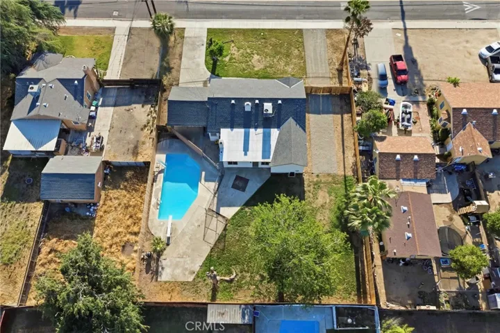 932 Baldwin, Bakersfield, California 93304