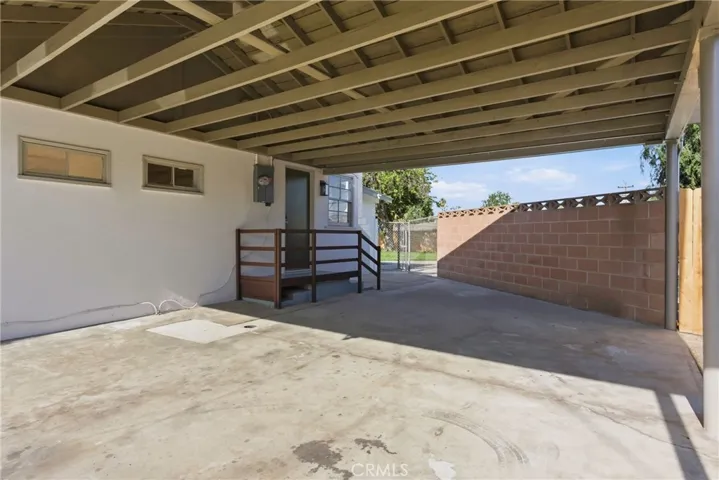 932 Baldwin, Bakersfield, California 93304
