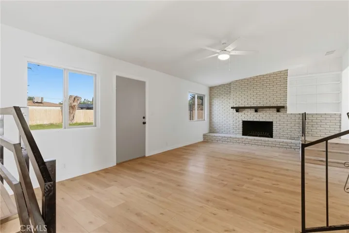 932 Baldwin, Bakersfield, California 93304