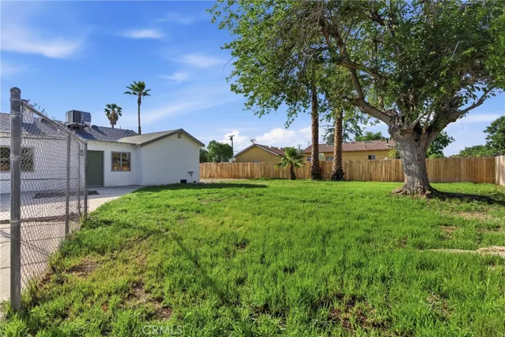 932 Baldwin, Bakersfield, California 93304