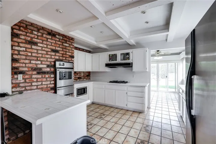 15841 Maidstone, Westminster, California 92683