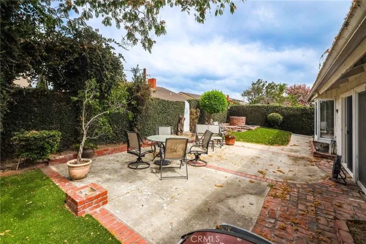 15841 Maidstone, Westminster, California 92683