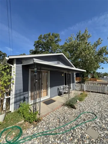 2435 Lakeshore 1, Lakeport, California 95453