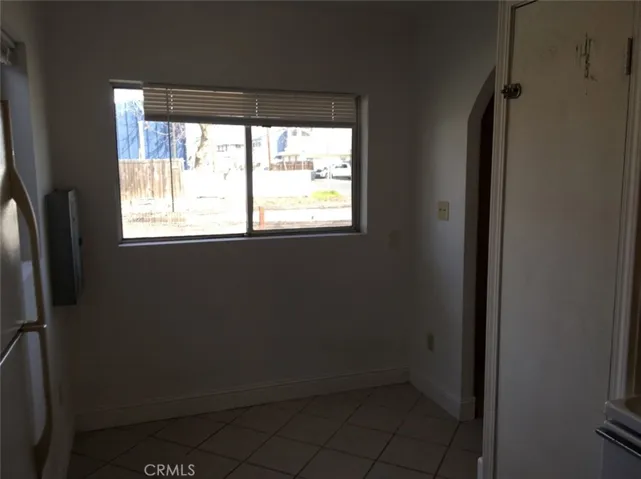 2435 Lakeshore 1, Lakeport, California 95453