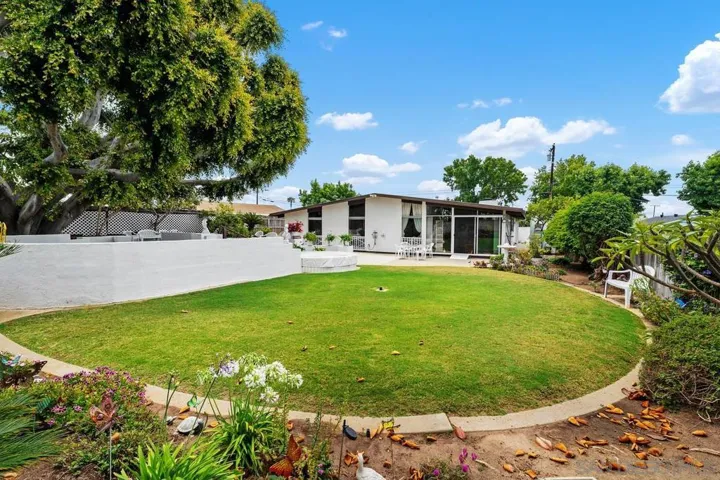 4473 Charger Blvd, San Diego, California 92117