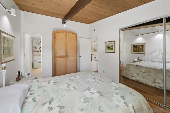4473 Charger Blvd, San Diego, California 92117