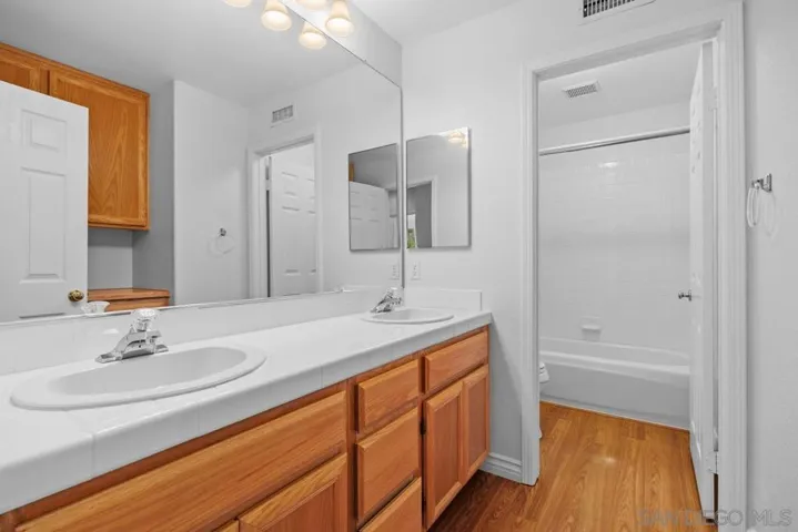 4903 Bella Collina St, Oceanside, California 92056