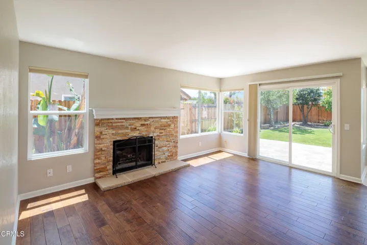 5382 Meadowbluff Ct-3925-HDR