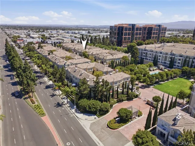Convenient Location with a short drive to South Coast Plaza, Airport, Freeways and More.