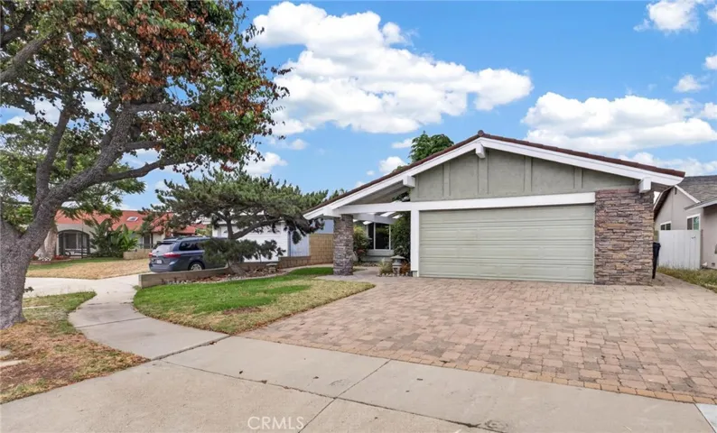 23410 Sidlee Place, Harbor City, California 90710