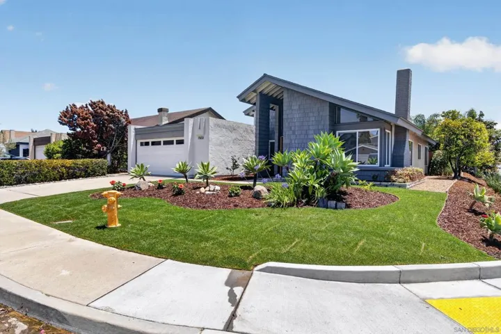 1503 Tucker Lane, Encinitas, California 92024