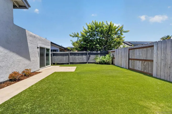 1503 Tucker Lane, Encinitas, California 92024