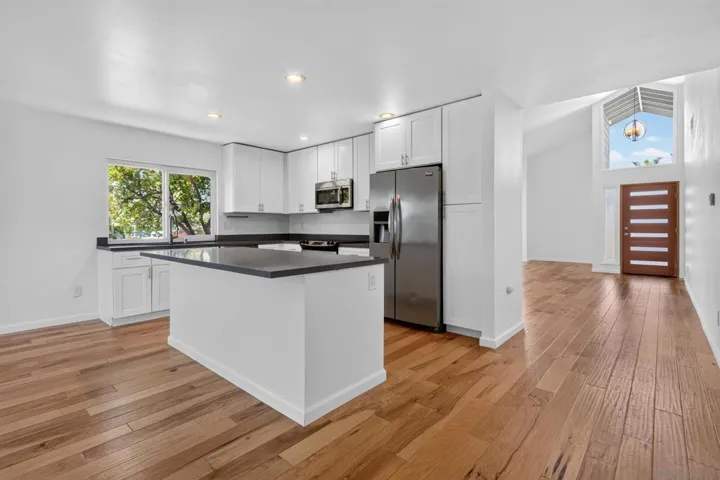 1503 Tucker Lane, Encinitas, California 92024
