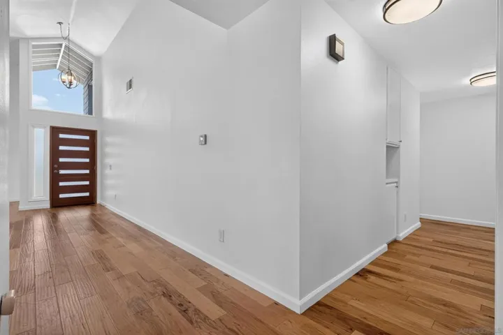 1503 Tucker Lane, Encinitas, California 92024