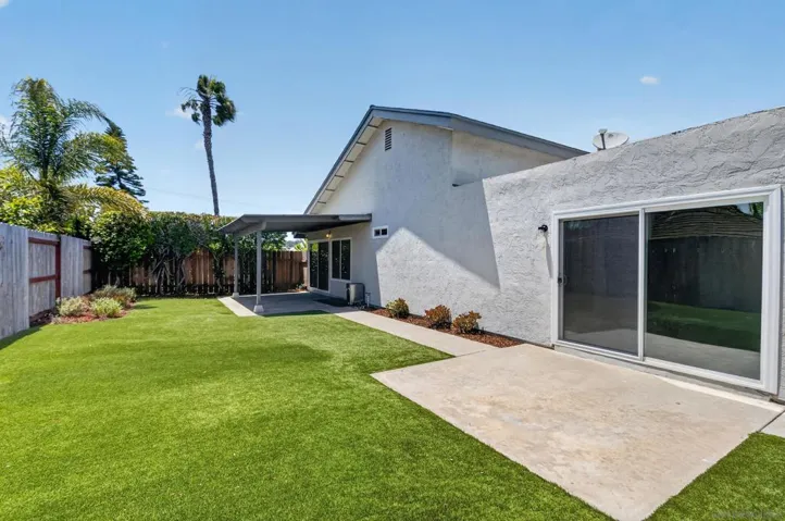 1503 Tucker Lane, Encinitas, California 92024