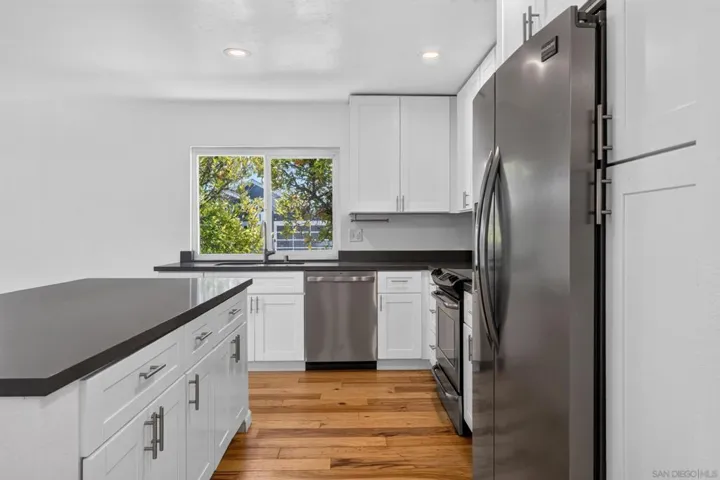1503 Tucker Lane, Encinitas, California 92024