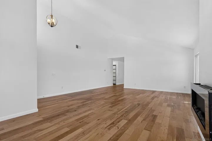 1503 Tucker Lane, Encinitas, California 92024