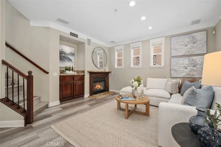 347 Tall Oak, Irvine, California 92603