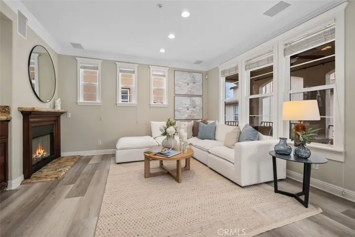 347 Tall Oak, Irvine, California 92603
