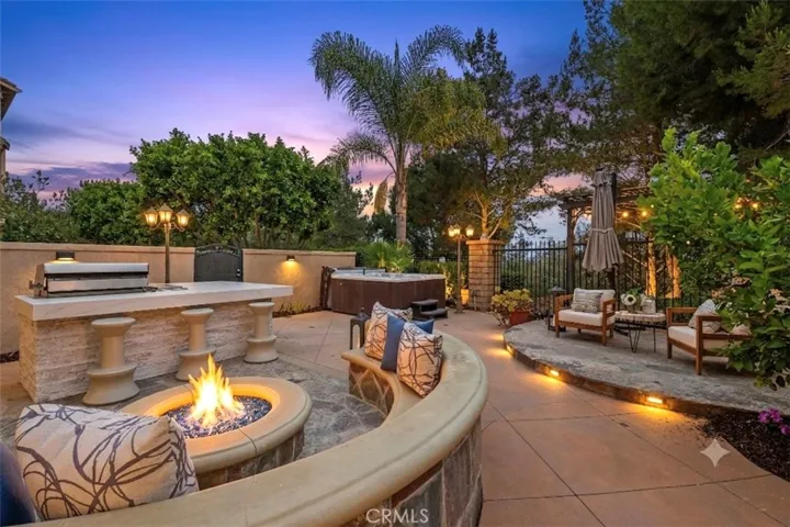 347 Tall Oak, Irvine, California 92603