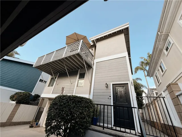 104 S Francisca C, Redondo Beach, California 90277