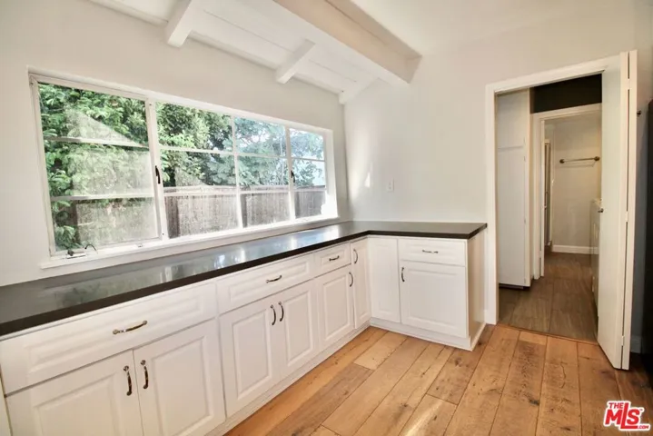 5415 Coldwater Canyon Avenue, Sherman Oaks, California 91401