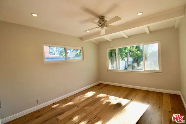 5415 Coldwater Canyon Avenue, Sherman Oaks, California 91401