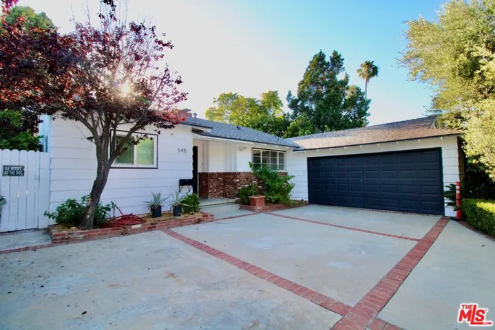 5415 Coldwater Canyon Avenue, Sherman Oaks, California 91401