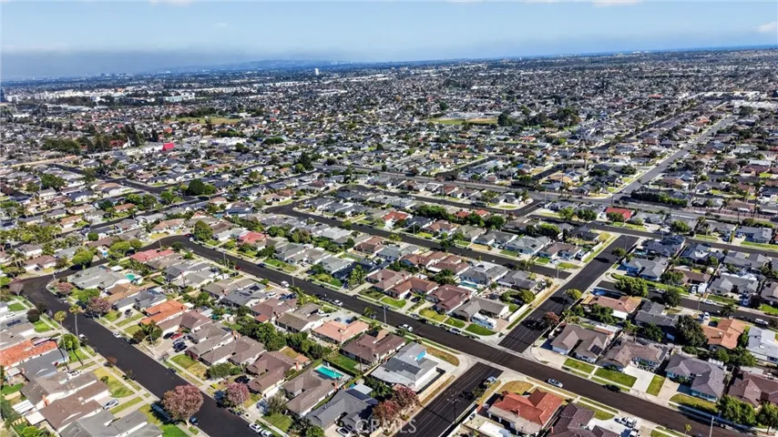 6091 Shelly, Huntington Beach, California 92647