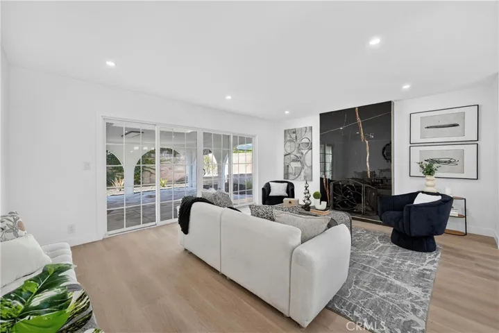6091 Shelly, Huntington Beach, California 92647