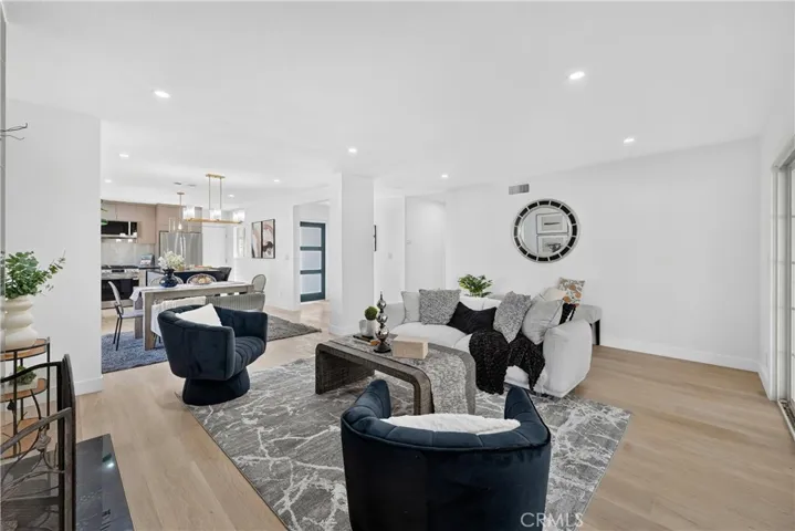 6091 Shelly, Huntington Beach, California 92647