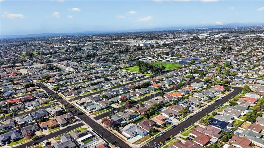6091 Shelly, Huntington Beach, California 92647