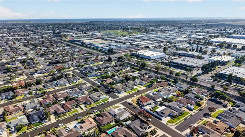 6091 Shelly, Huntington Beach, California 92647