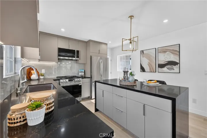 6091 Shelly, Huntington Beach, California 92647