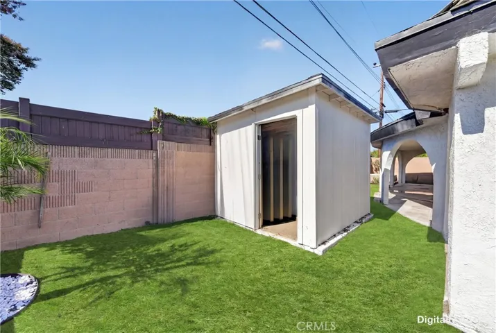 6091 Shelly, Huntington Beach, California 92647