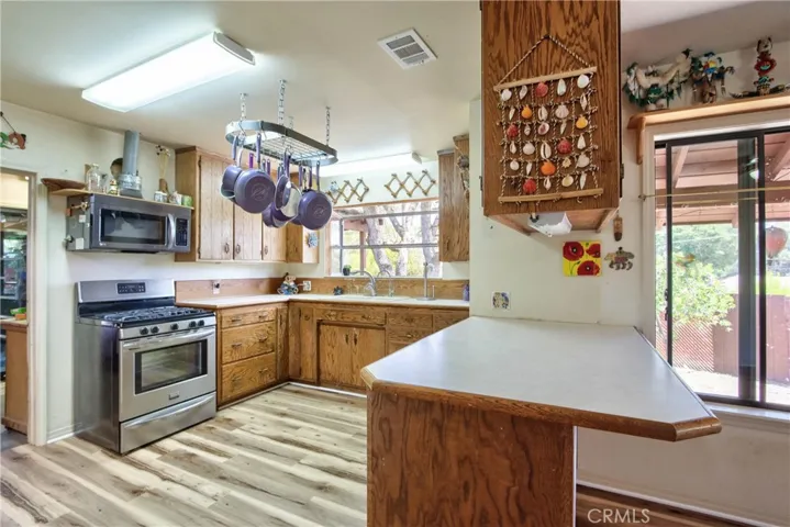 2160 Gird Road, Fallbrook, California 92028