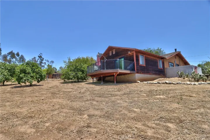 2160 Gird Road, Fallbrook, California 92028