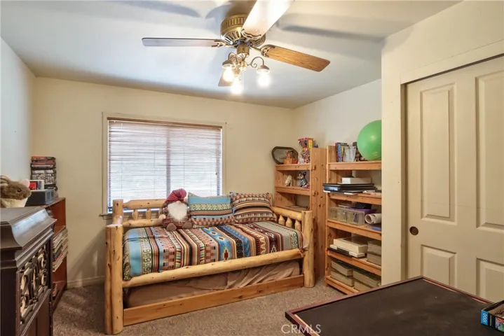 2160 Gird Road, Fallbrook, California 92028