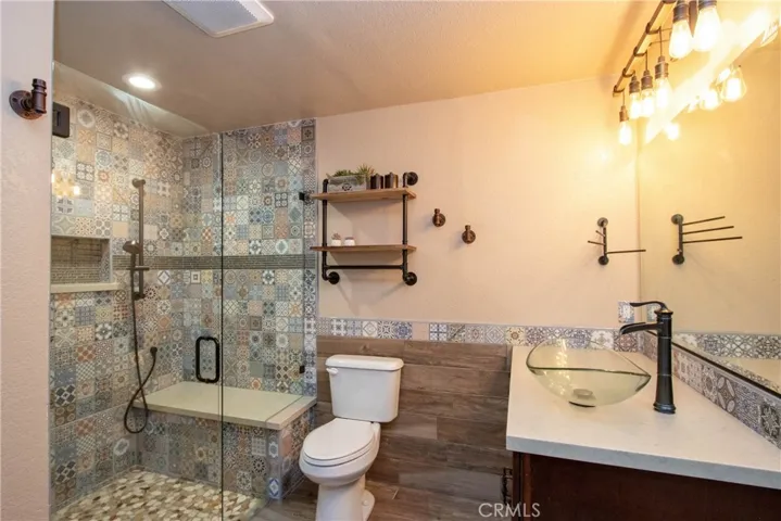 2160 Gird Road, Fallbrook, California 92028