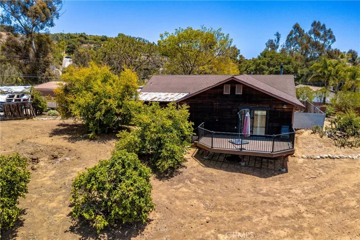 2160 Gird Road, Fallbrook, California 92028