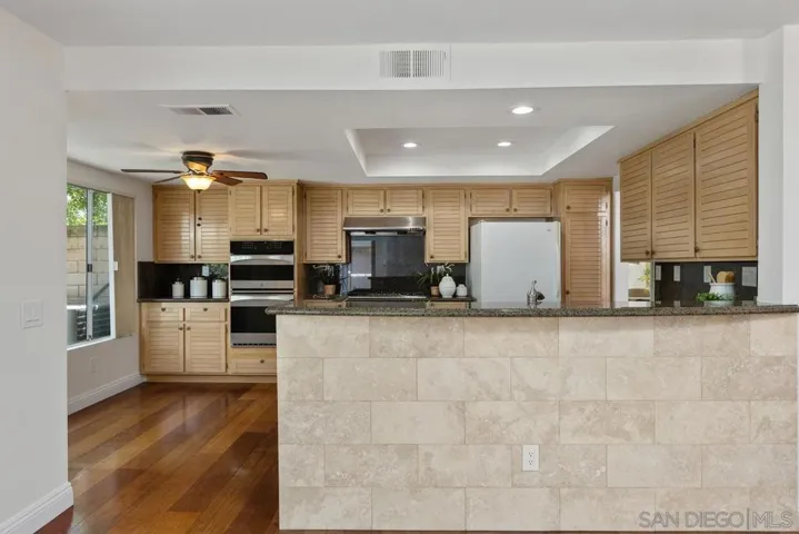 11440 Caminito Corriente, San Diego, California 92128