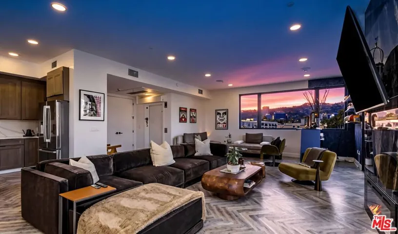 137 N Doheny Drive 4, West Hollywood, California 90048