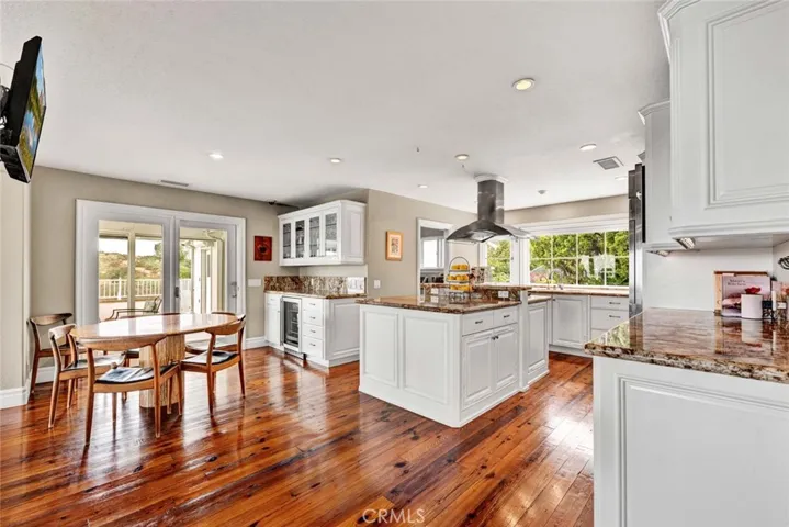 126 S Calle Alta, Orange, California 92869