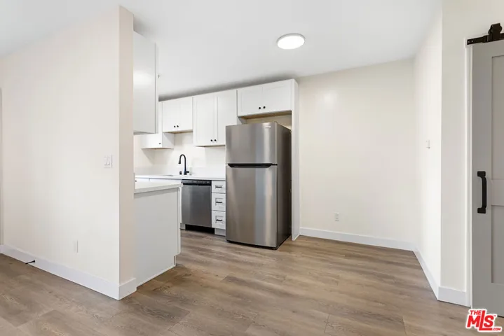1743 9th Street 1, Santa Monica, California 90404