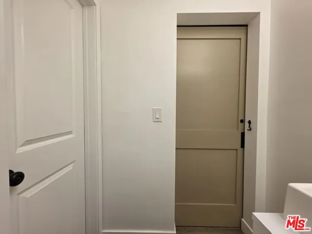 1743 9th Street 1, Santa Monica, California 90404